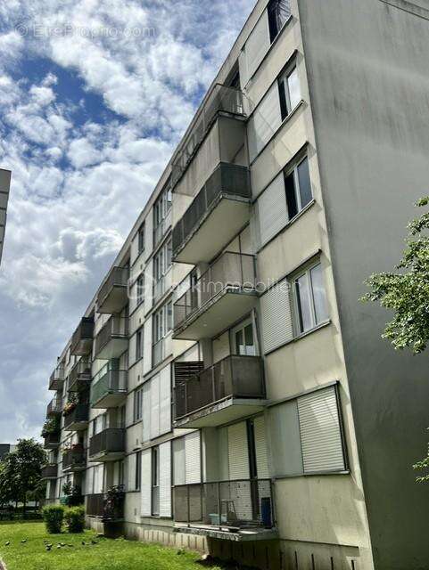 Appartement à ROSNY-SOUS-BOIS