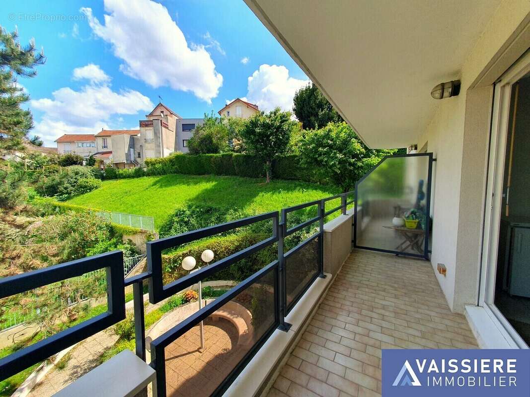 Appartement à CHAVILLE