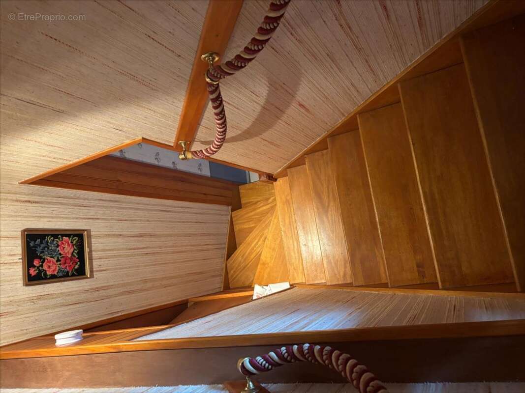 Maison à CRIQUEBEUF-SUR-SEINE