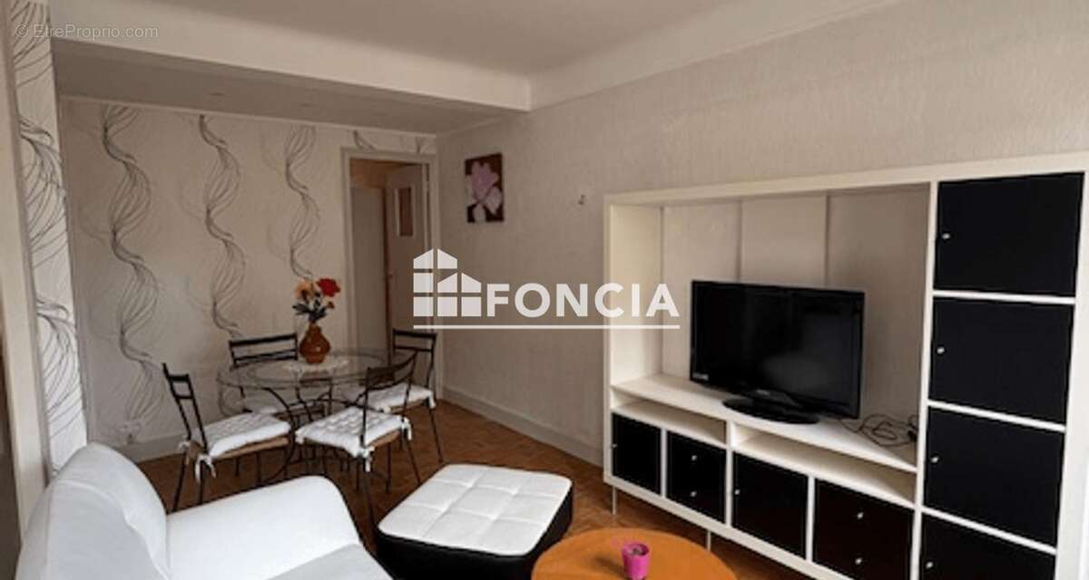 Appartement à CHARLEVILLE-MEZIERES