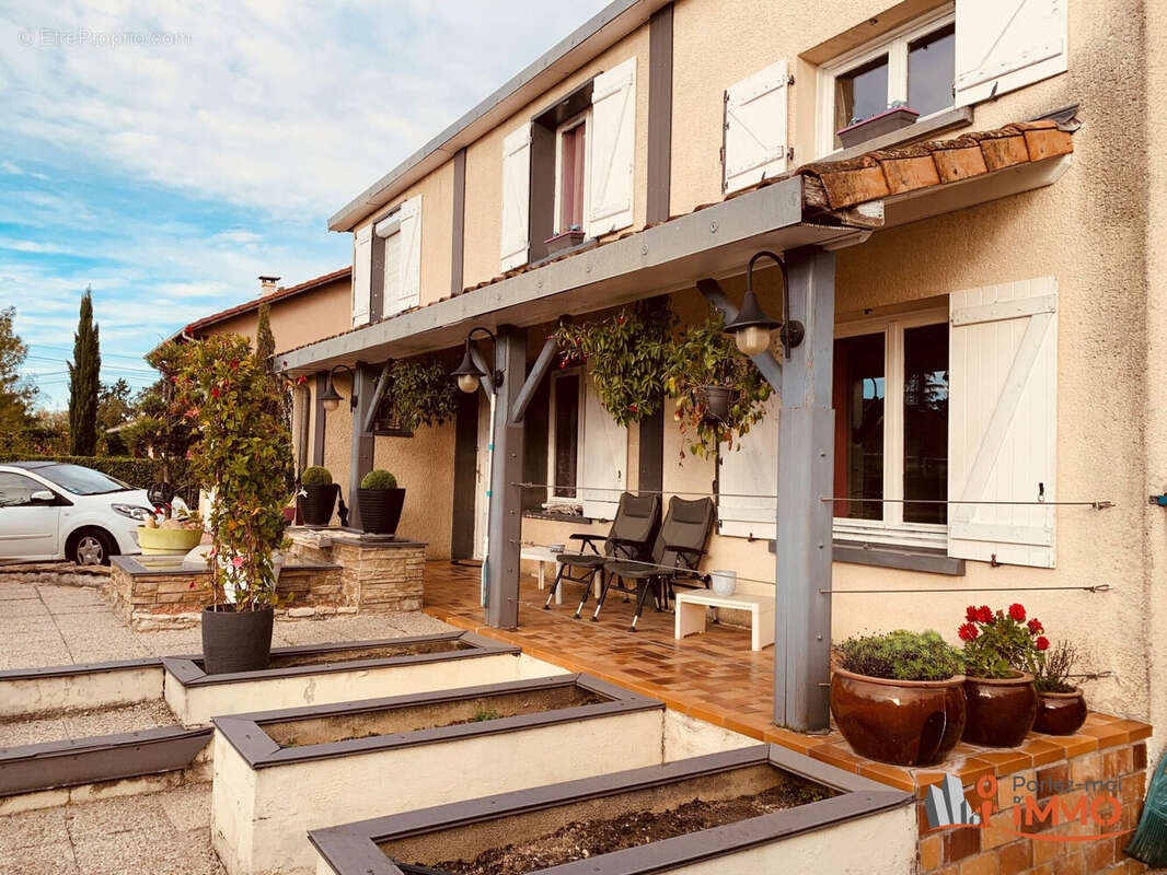 Maison à VILLEMOIRIEU