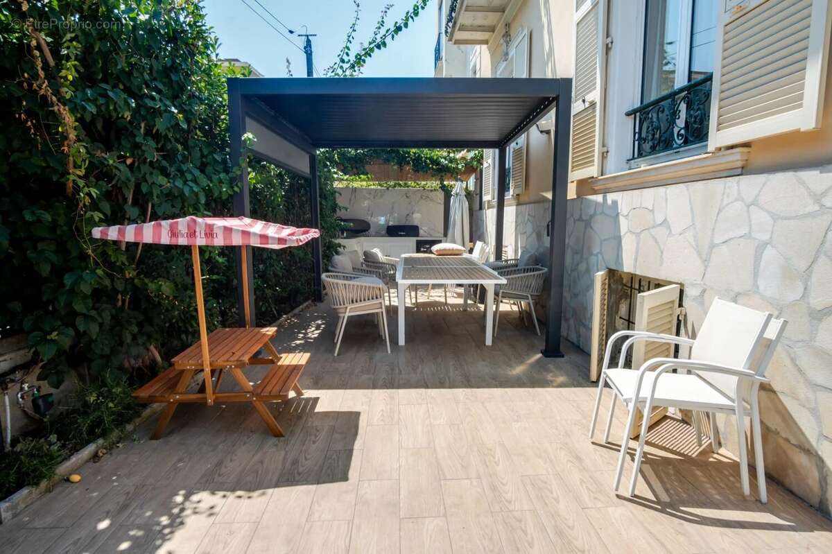 Nice-eveche villa jardin piscine parkings - photo 20