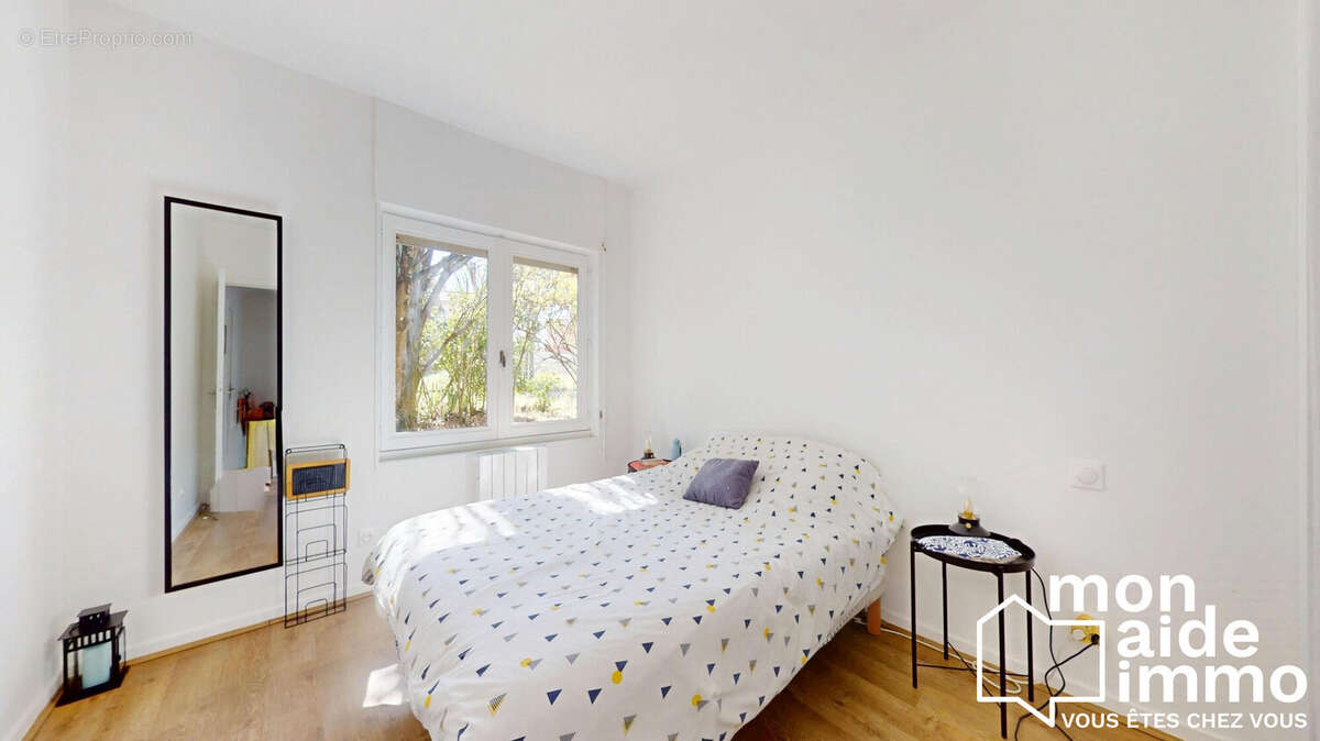 Maison 152 m² à Artigues-Pres-Bordeaux  - photo 9
