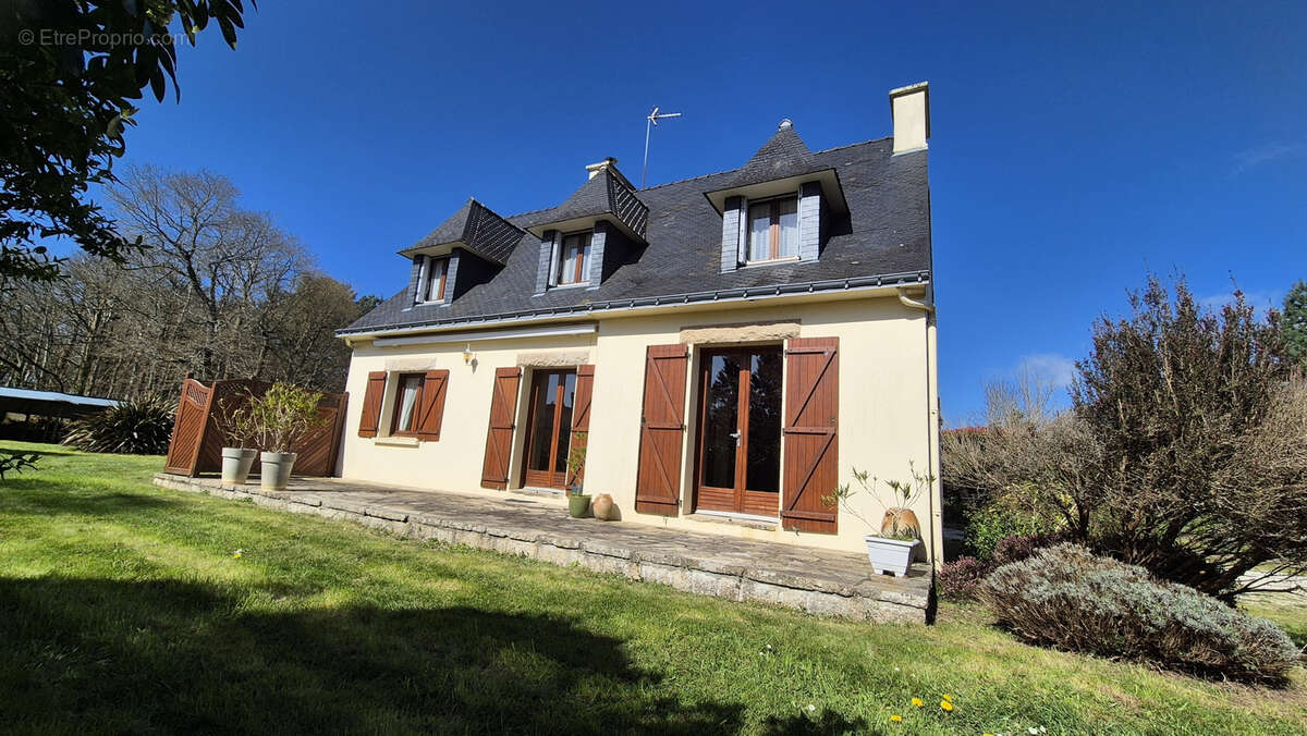 Maison à CLOHARS-CARNOET