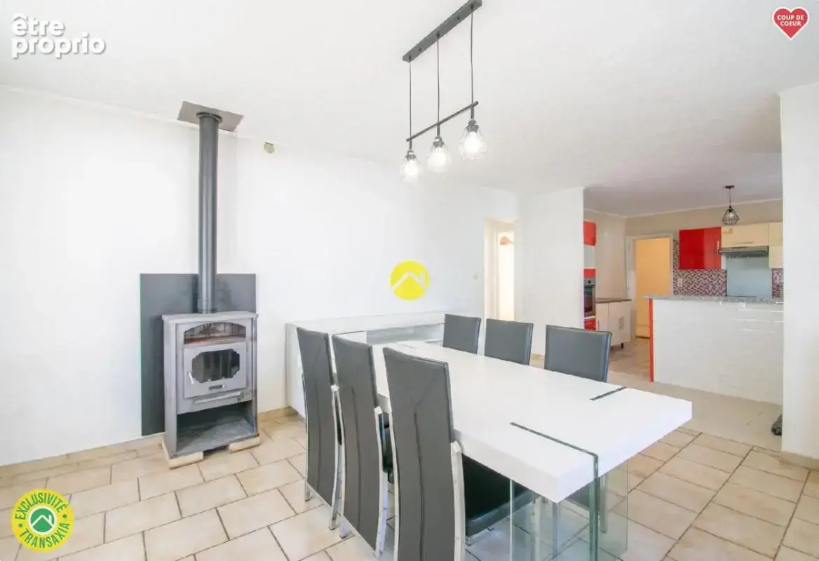 Maison plain-pied au centre village - photo 4