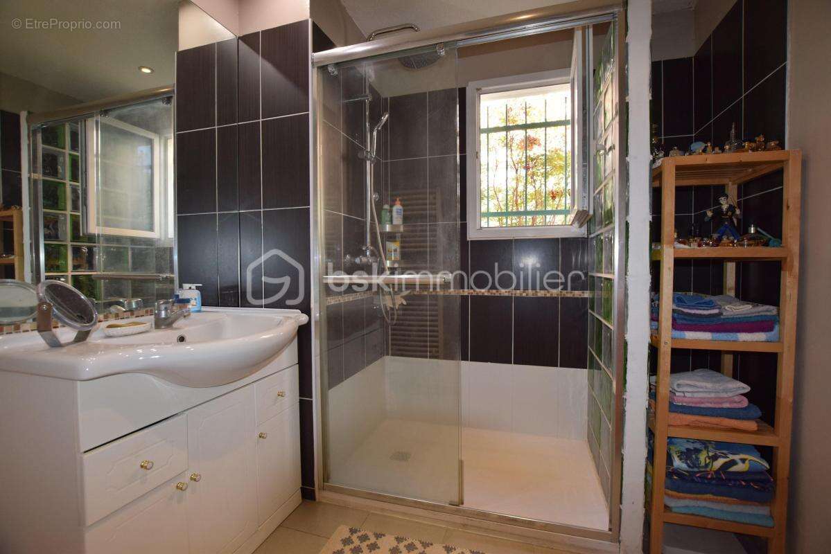 Appartement à PEGOMAS