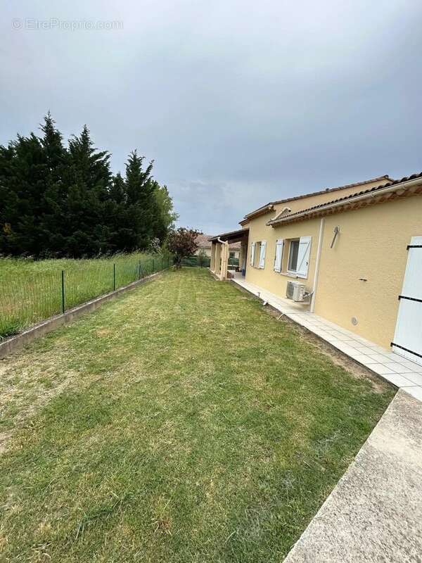 Villa plain-pied avec piscine – Vue sur Cornillon – Vallée de la Cèze - photo 10