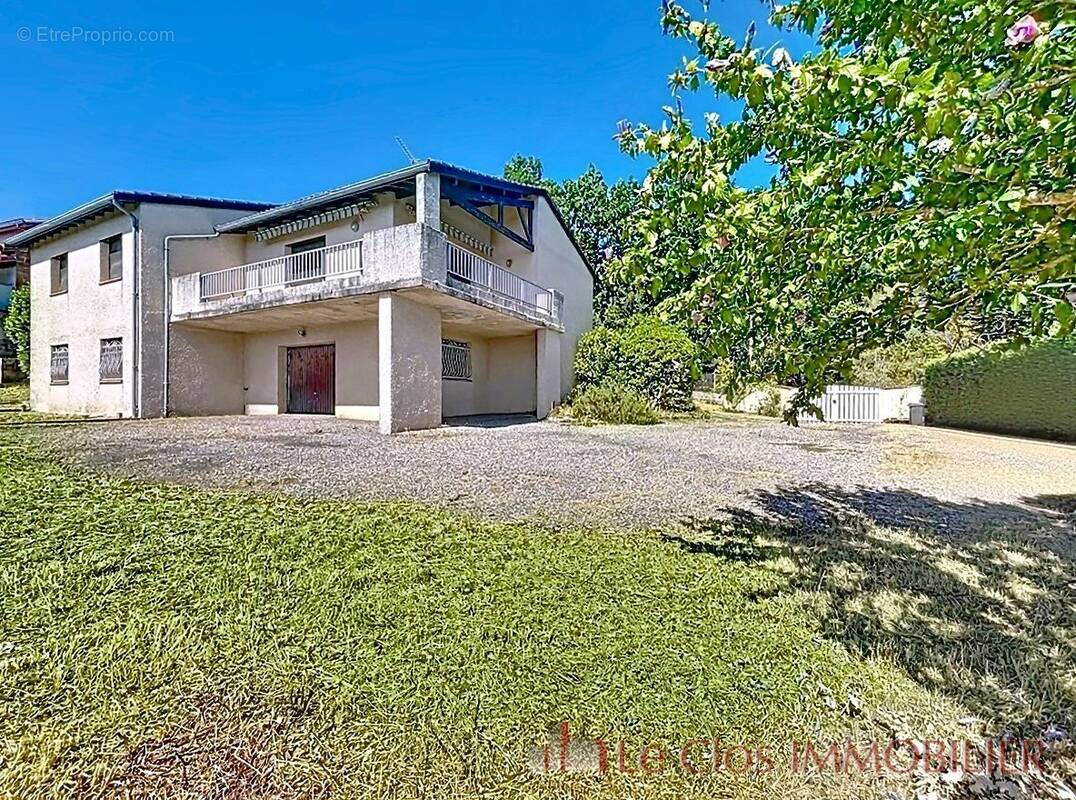 Maison à CASTELGINEST