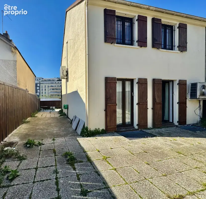 Aubervilliers : maison de 1989 ! dpe b ! - photo 3
