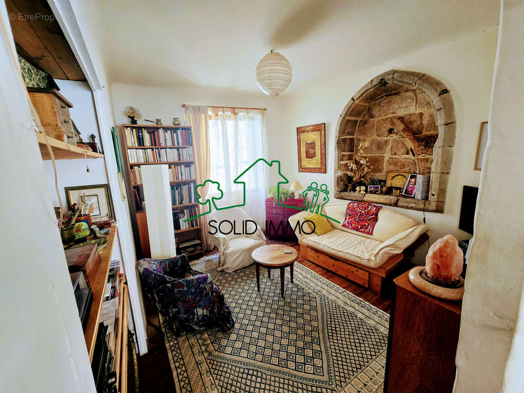 Maison de village avec terrasse plein sud et fort potentiel d’aménagement - photo 4