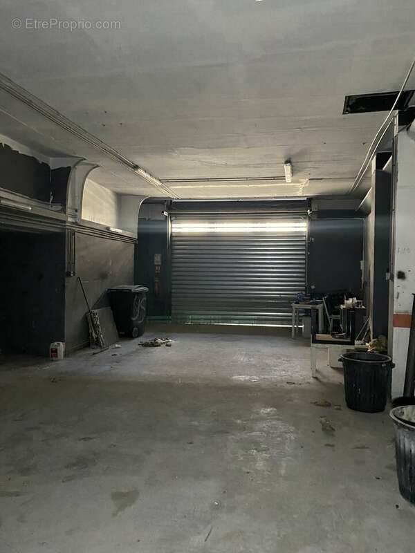 Autre à MARSEILLE-4E