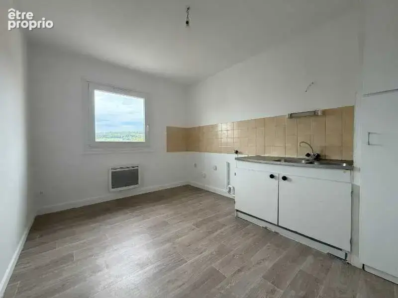 Appartement 2 pièces 45 m² à vendre à Vesoul (70000) - photo 4