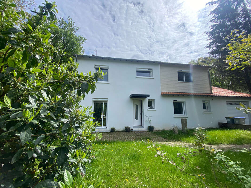 Maison à SAINT-AIGNAN-GRANDLIEU