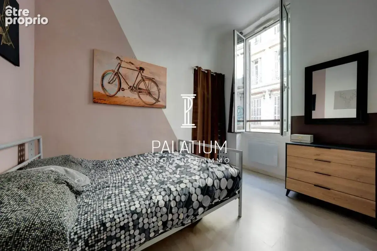Appartement T3 rénové de 45 m² – Marseille 6e, petite copropriété - photo 3