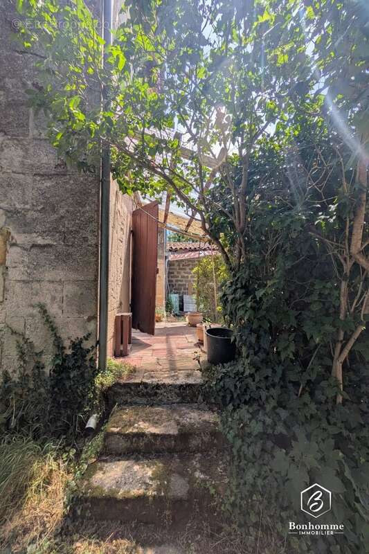 Maison 6 pièces - Lestiac sur Garonne - photo 13