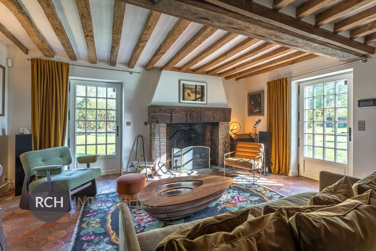 Maison à MONTFORT-L'AMAURY