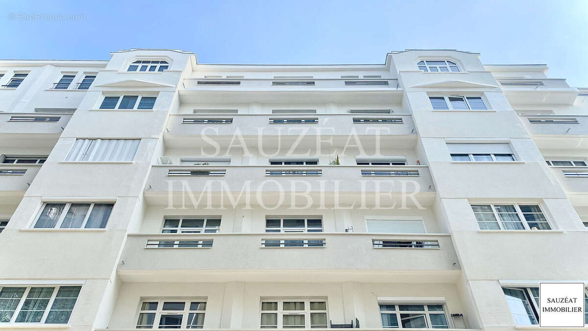 Appartement à MONTROUGE