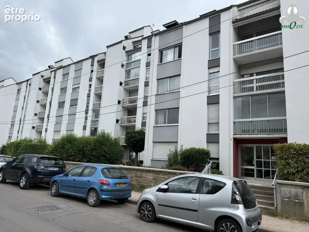 Dernier etage duplex avec vue sur l'ouche. - photo 4