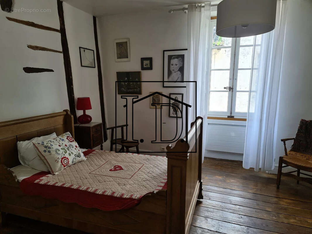 chambre1ER - Maison à EYMET