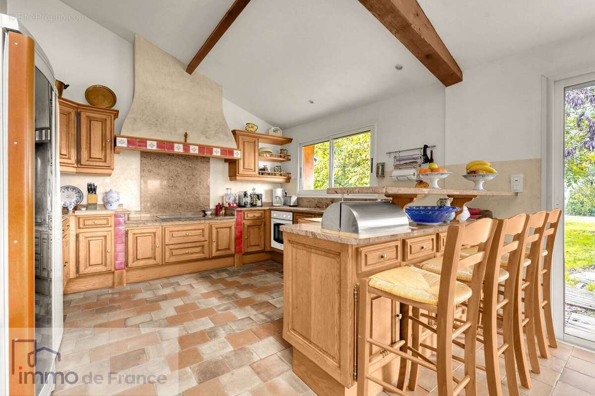 Maison à FLOURENS