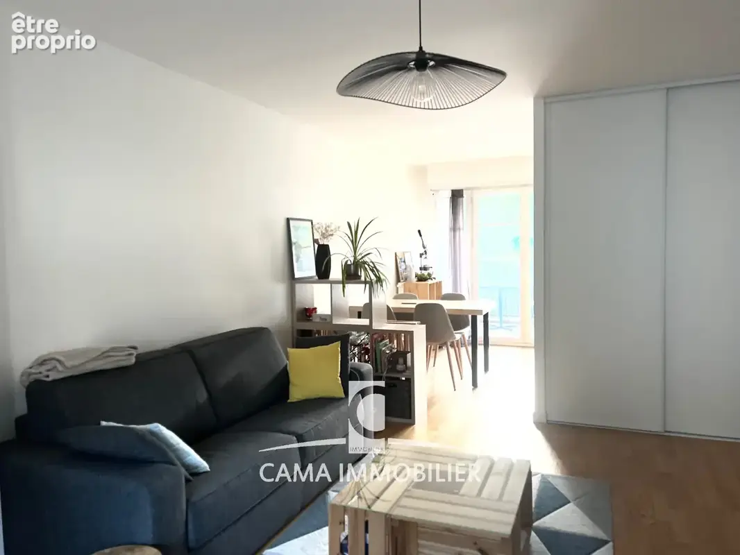 Très bel appartement de trois pièces à Buc, proche de la gare de Versailles Chantiers  ( 15mn à pied) , vue fo - photo 3
