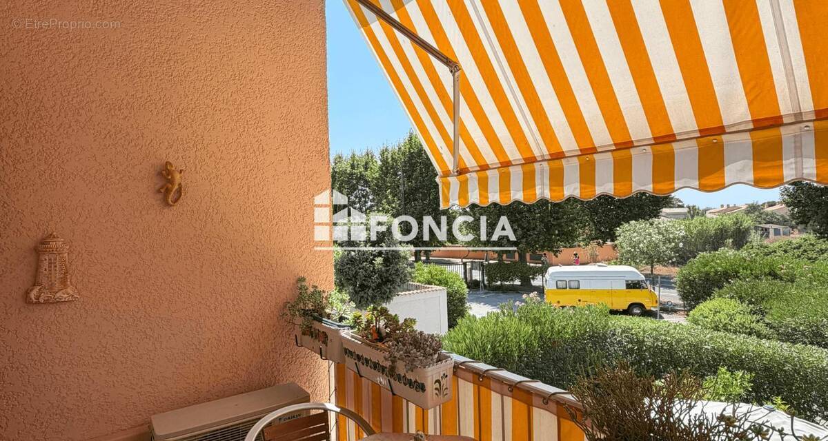 Appartement à LA LONDE-LES-MAURES