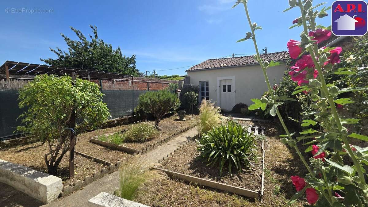 Maison à MAZERES