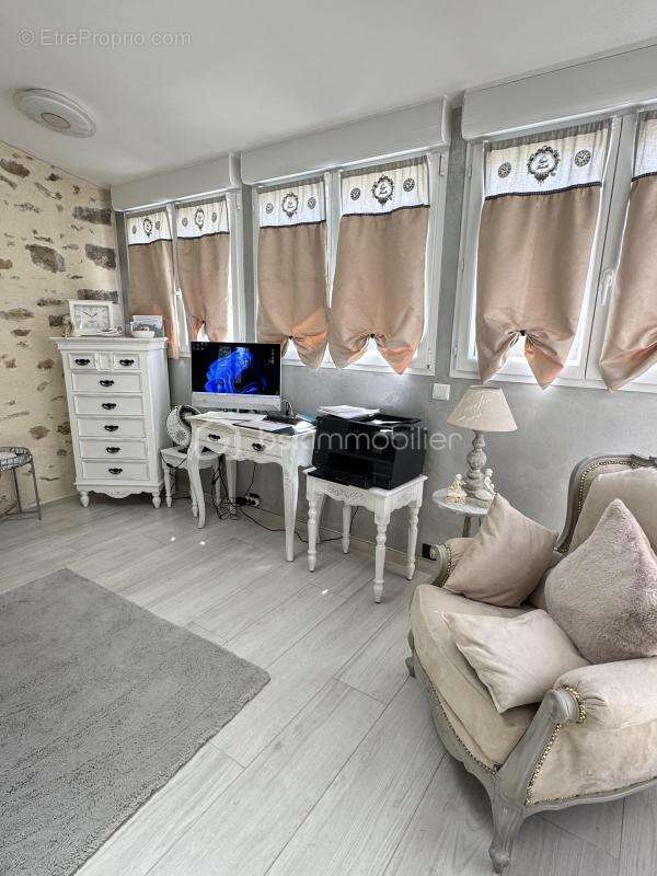 Maison briarde de charme – 146 m² – dépendances – terrain 1 350 m² – calme absolu - photo 4