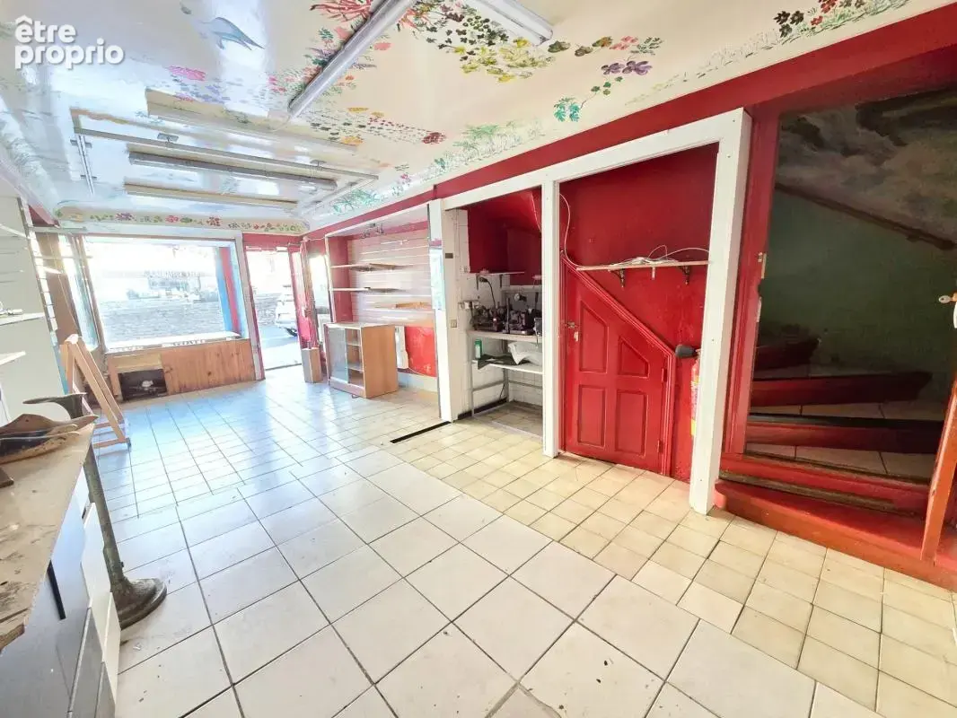 *** local commercial + maison a renover en centre ville - billom 63160 *** - photo 3