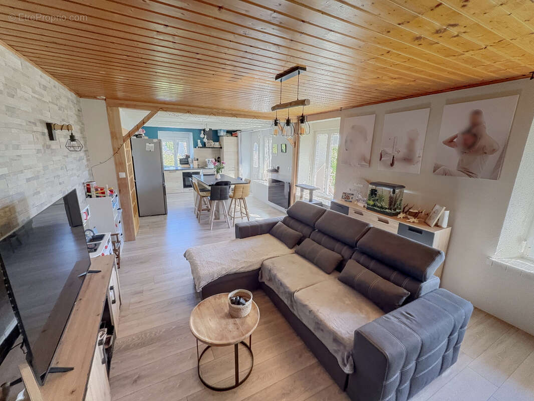 Appartement à DAMPRICHARD