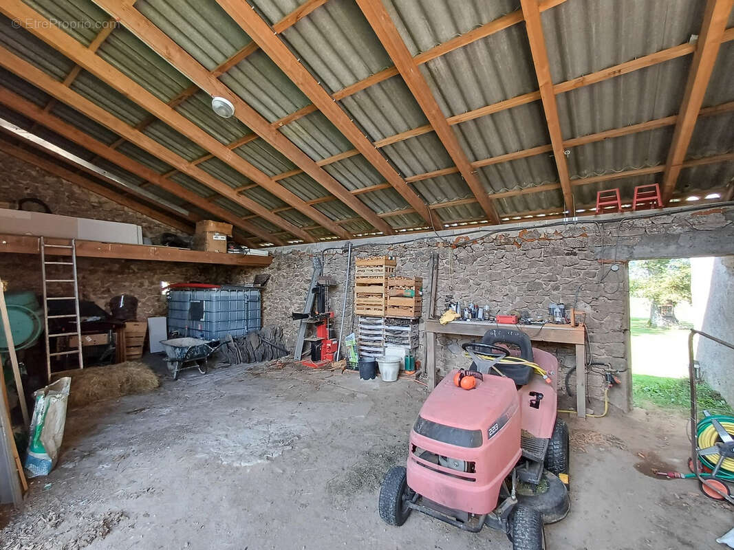 Maison à VAUREILLES