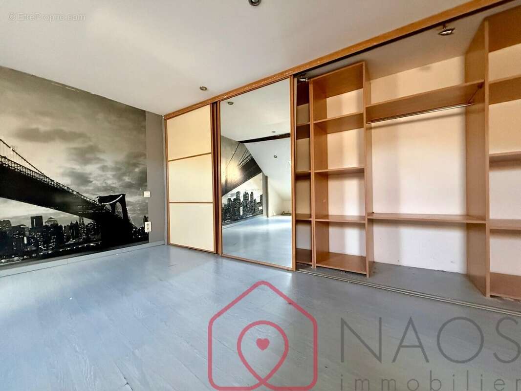 Appartement T2 de 66 m²  Dernier étage  Centre-ville de Sedan - photo 7