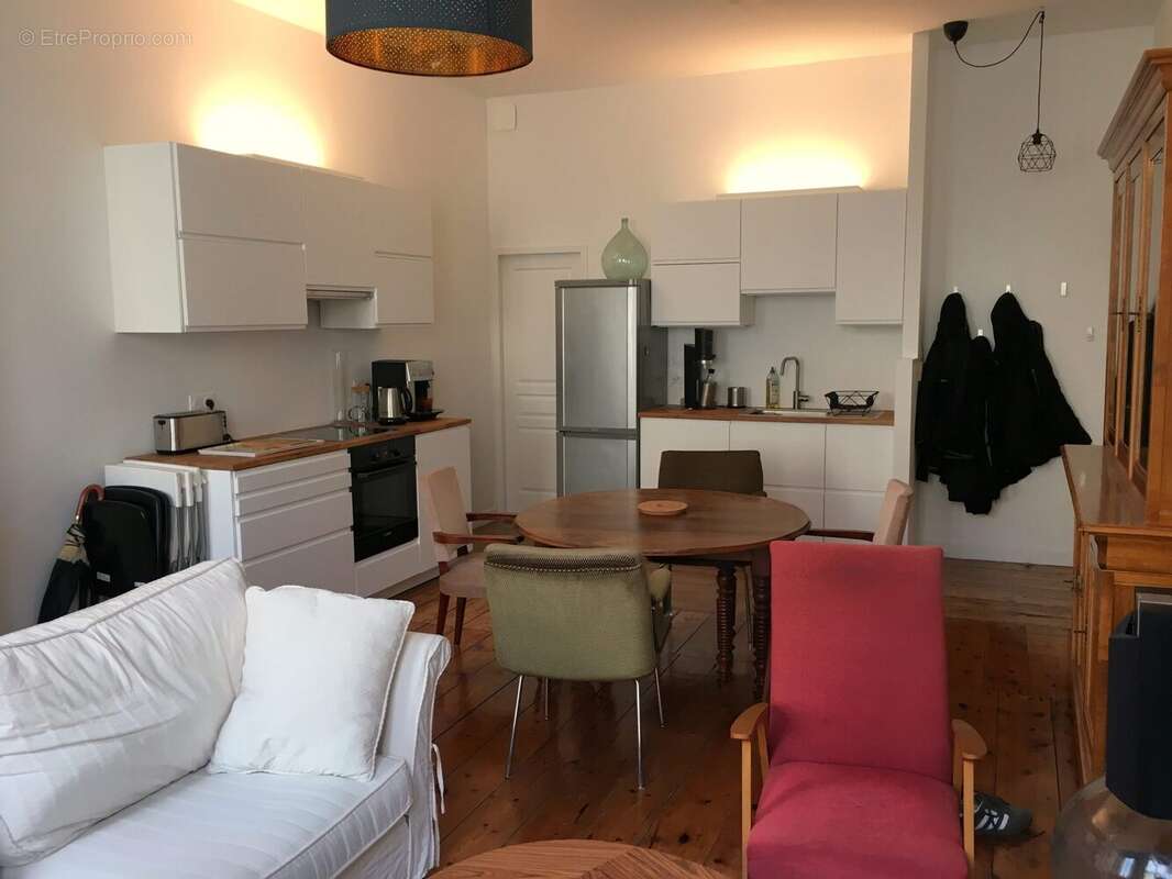 Appartement à BORDEAUX