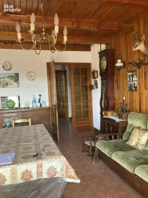 Jolie appartement sis sur la commune de Clans - photo 2
