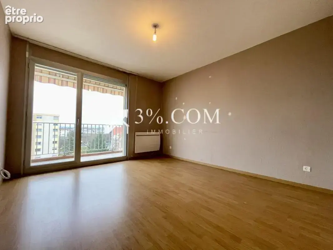 3%.COM - EXCLUSIVITÉ à LINGOLSHEIM- F3 de 65m2 dernier étage - photo 4