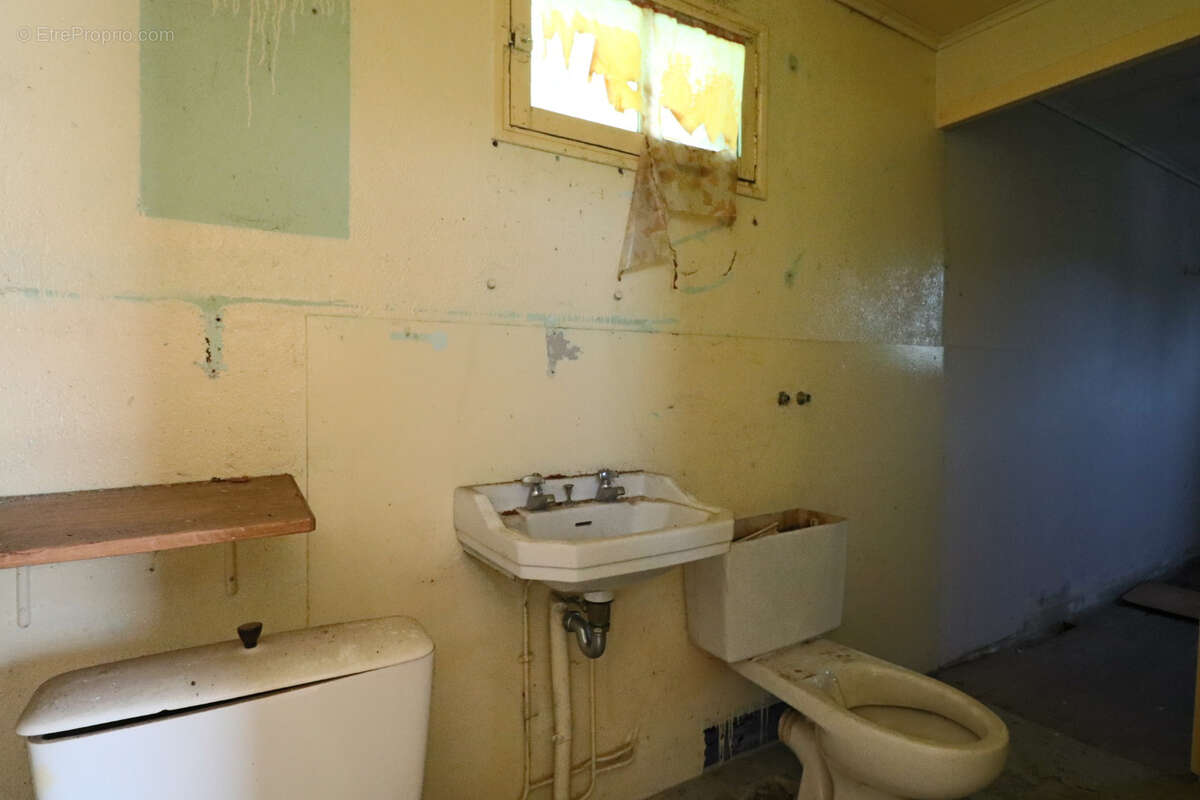 Maison à SAINT-SAUVES-D&#039;AUVERGNE