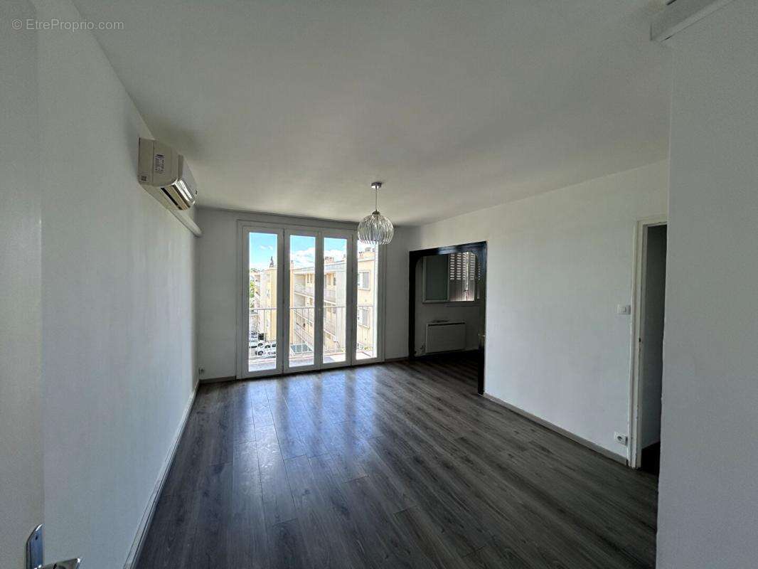 Appartement à DRAGUIGNAN