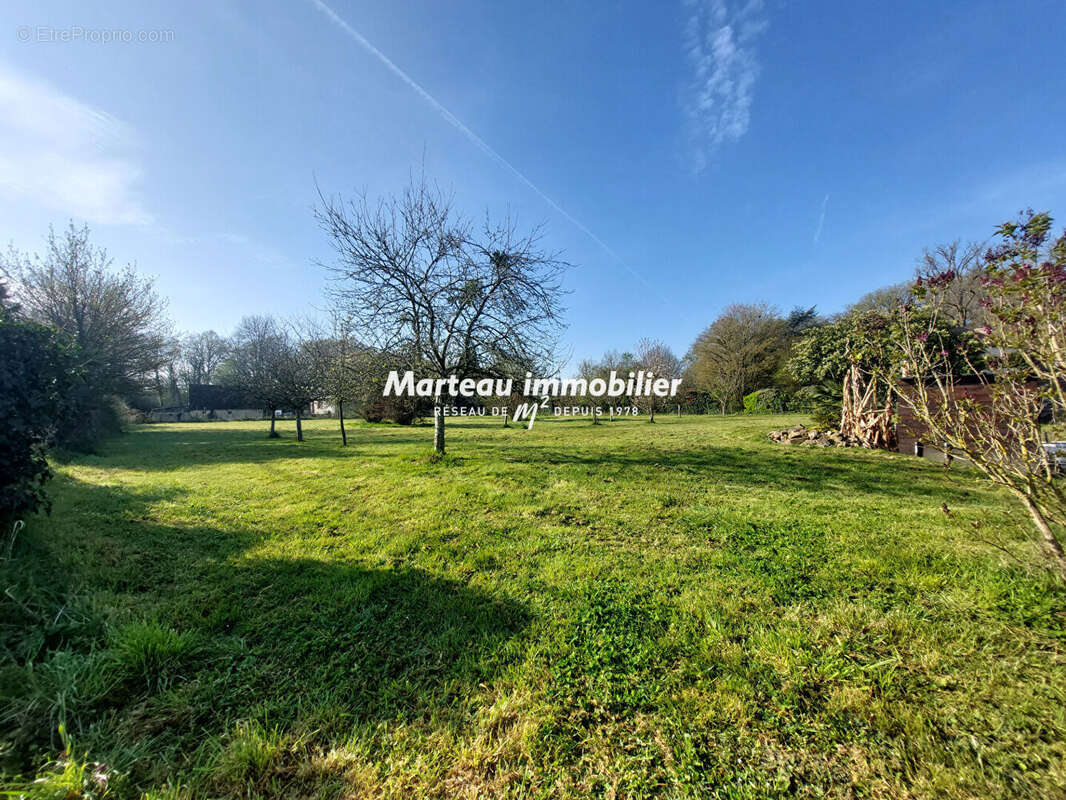 Maison à YVRE-L'EVEQUE