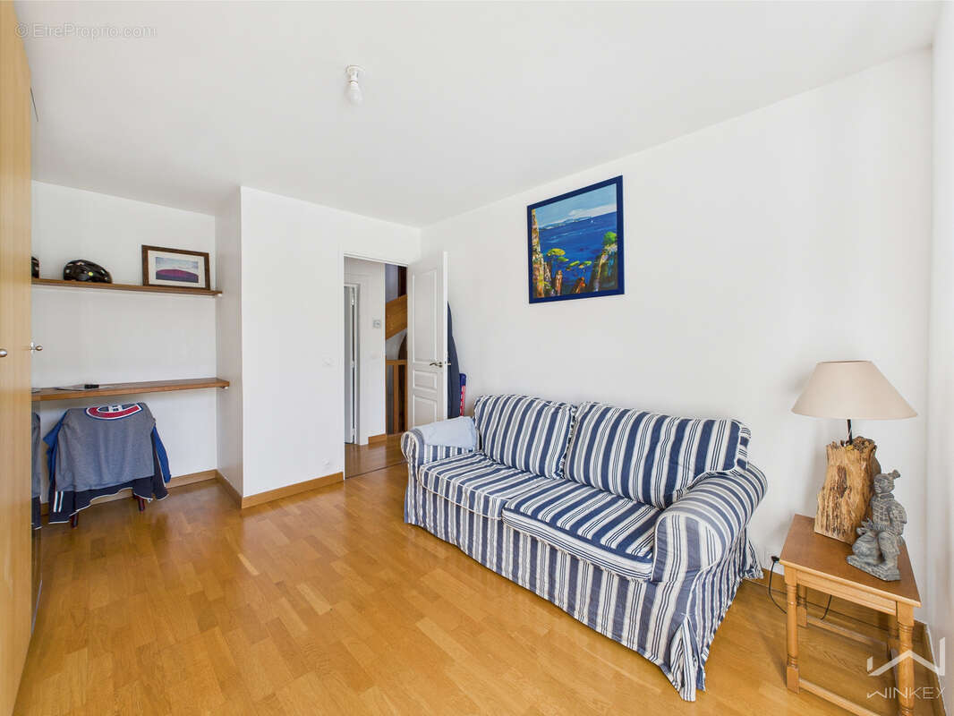Appartement à VILLENEUVE-LE-ROI