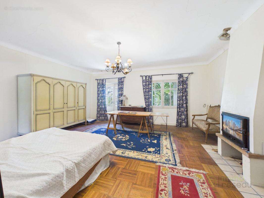 Maison 205 m² à Saint-Thomas-De-Conac  - photo 13