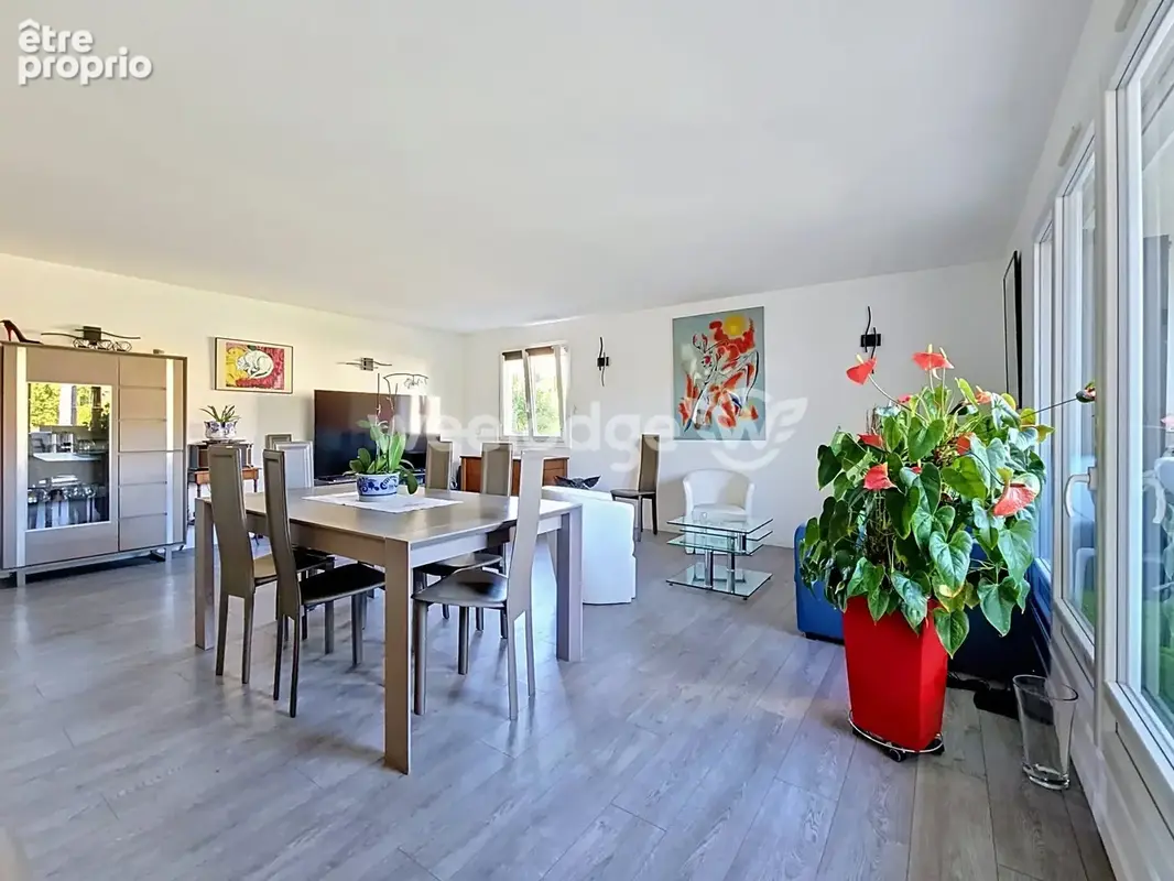 Appartement 4 pièces 87 m² à vendre à Eragny (95610) - photo 2