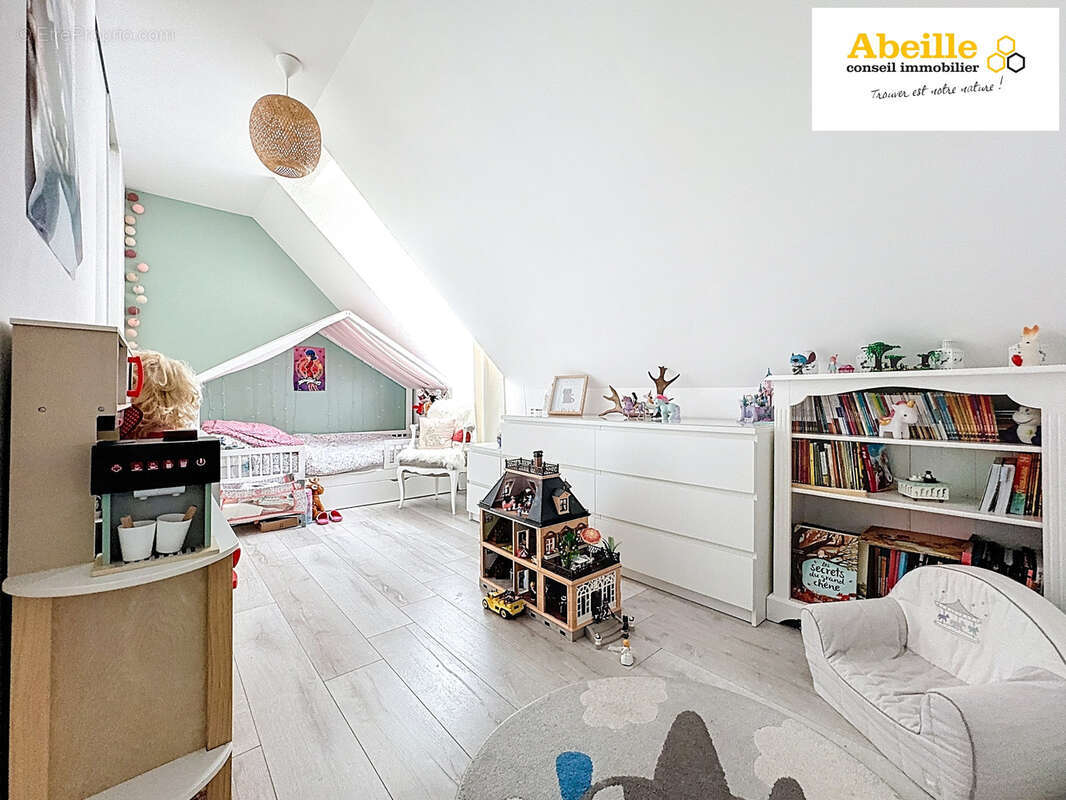 Maison à SOUZY-LA-BRICHE