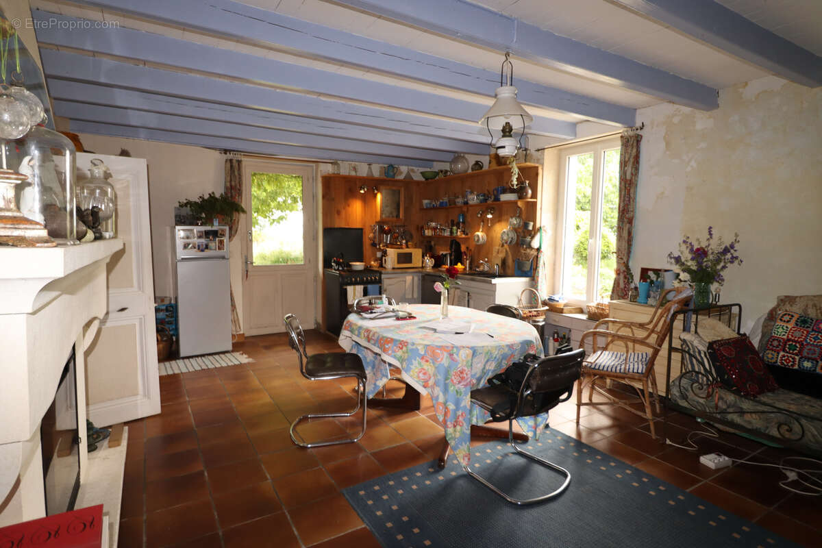 Maison à ARCES