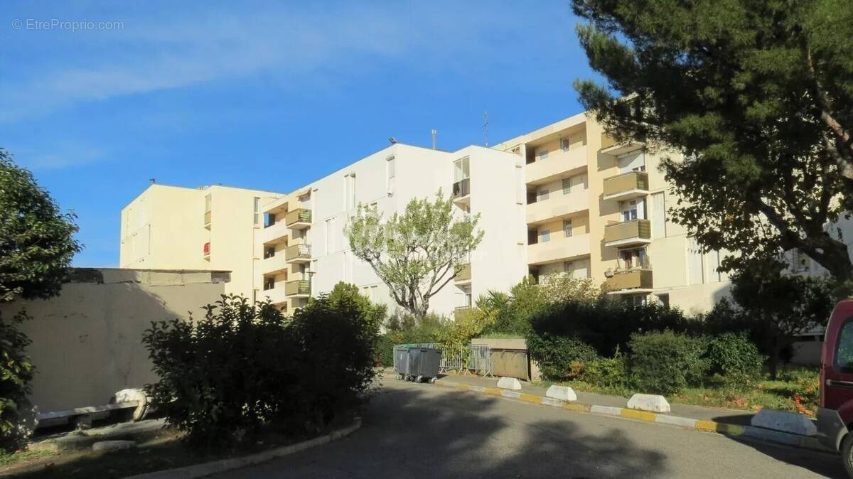 Appartement à MARSEILLE-14E