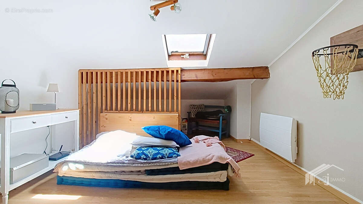 Maison à LEVIGNAC