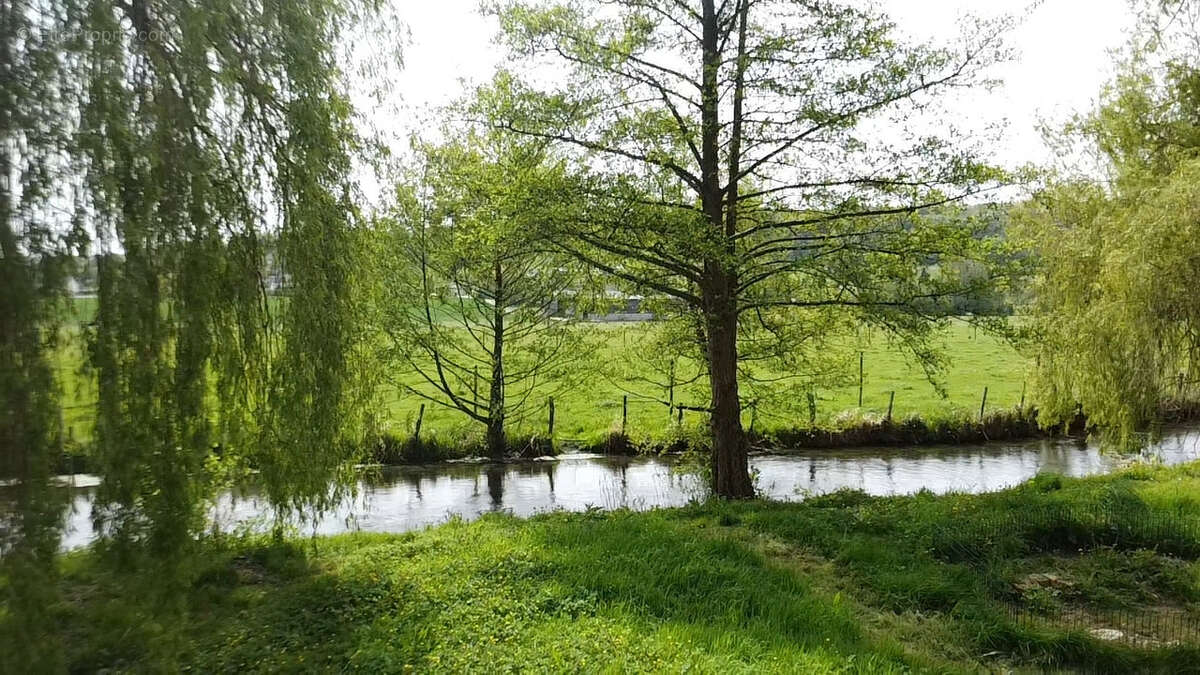 Maison à LA CHAPELLE-YVON