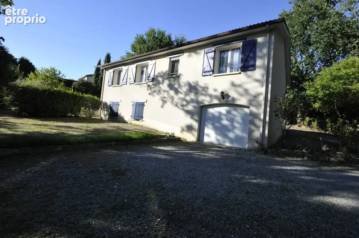 Maison sur sous sol semi enterré de 124m2 sur Boisseuil, La planche - photo 5
