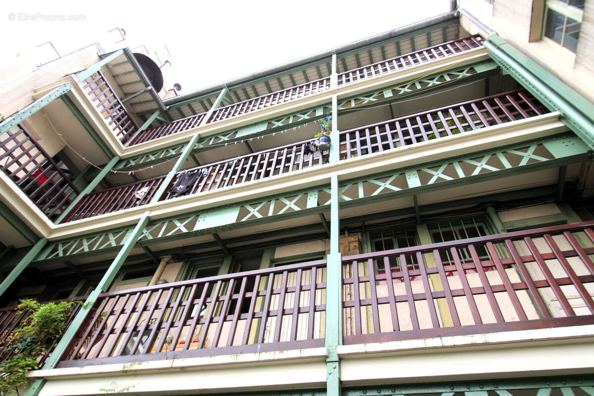 Appartement à PARIS-10E