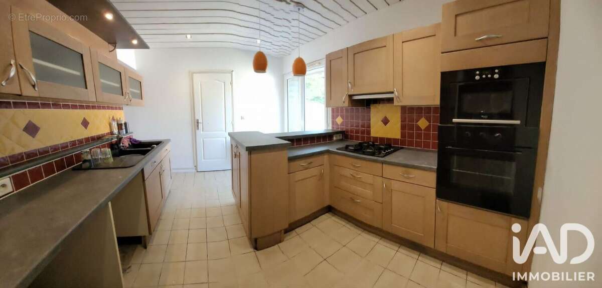 Maison 89 m² à Liguge  - photo 5
