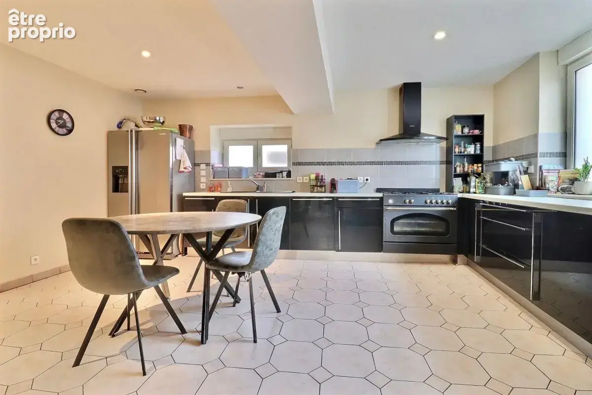 Ensemble immobilier centre ville de BEAUNE - photo 7